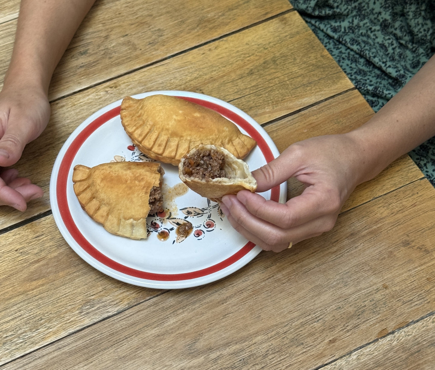 empanadas de carne  x 6