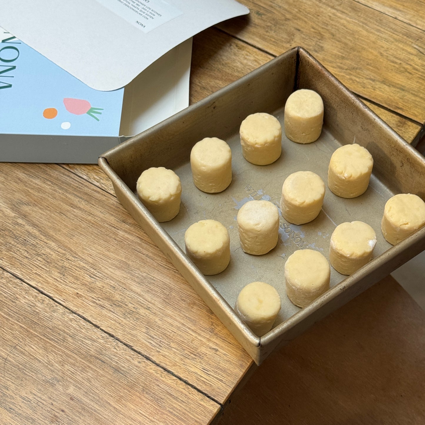 scones de parmesano x 12